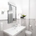 Elegant Design In Vibrant Center