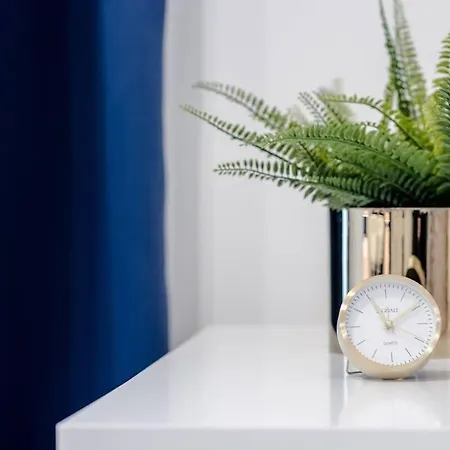 アパート Elegant Design In Vibrant Center ブダペスト